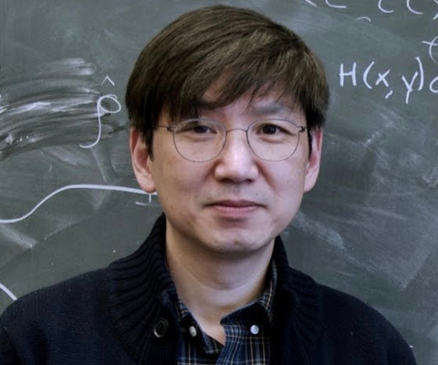 Headshot of Yong-Baek Kim, winner of a 2022 Guggenheim Fellowship in physics