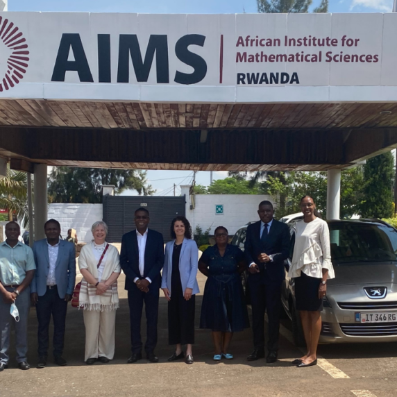 Group photo at the African Institute for Mathematical Sciences (AIMS) in Rwanda